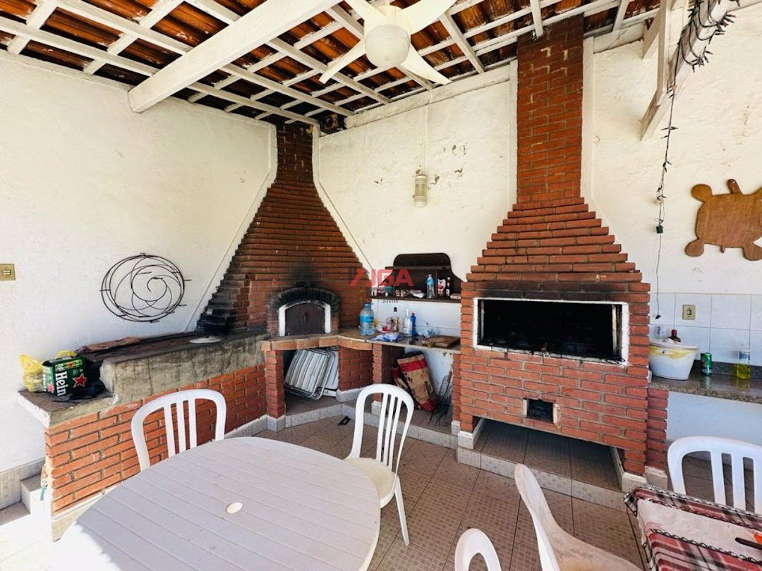 Chácara, 6 quartos, 2700 m² - Foto 2