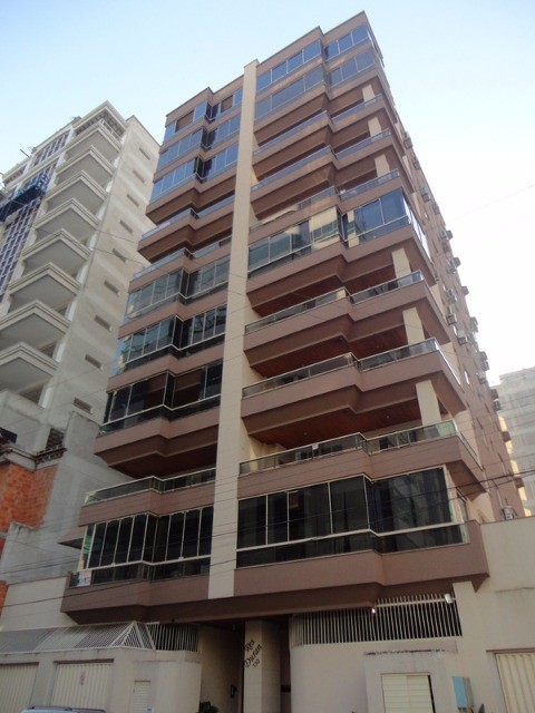 Apartamento, 3 quartos, 100 m² - Foto 2