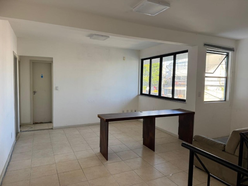 Prédio Inteiro - Foto 12