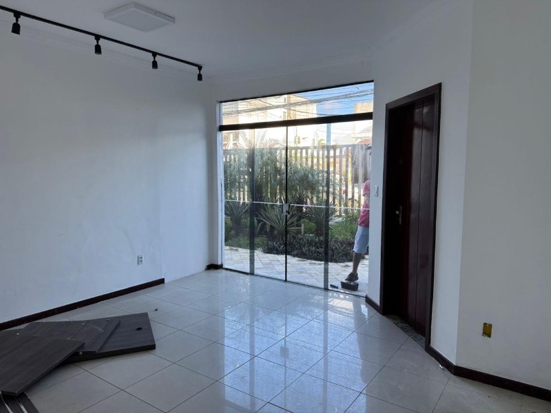 Prédio Inteiro - Foto 11