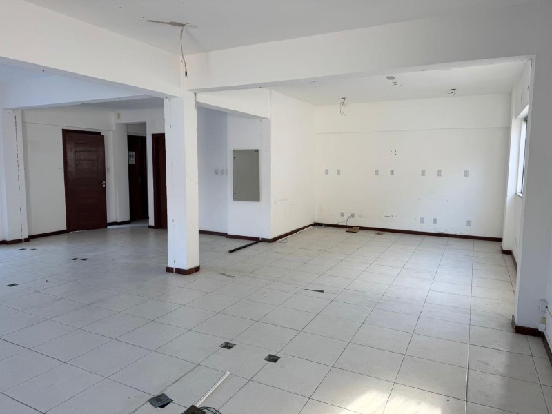 Prédio Inteiro - Foto 21