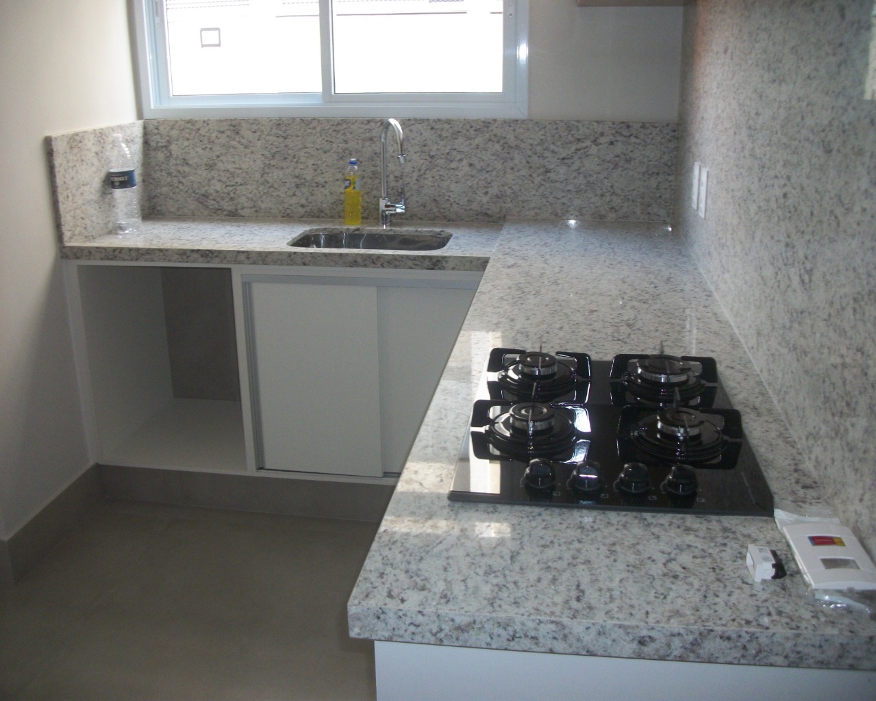 Apartamento, 3 quartos, 100 m² - Foto 2