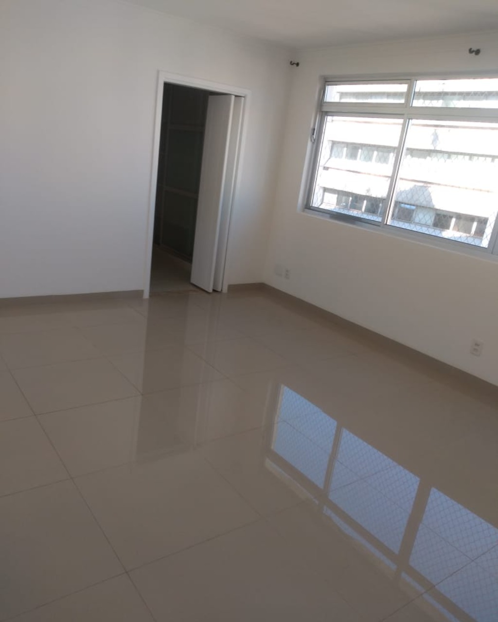 Apartamento, 1 quarto, 65 m² - Foto 1