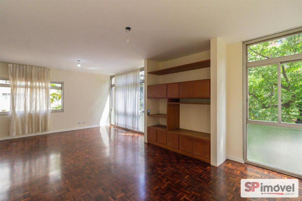 Apartamento, 3 quartos, 216 m² - Foto 1