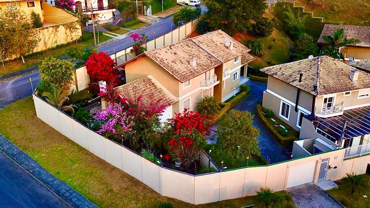 Casa à venda com 3 quartos, 160m² - Foto 4