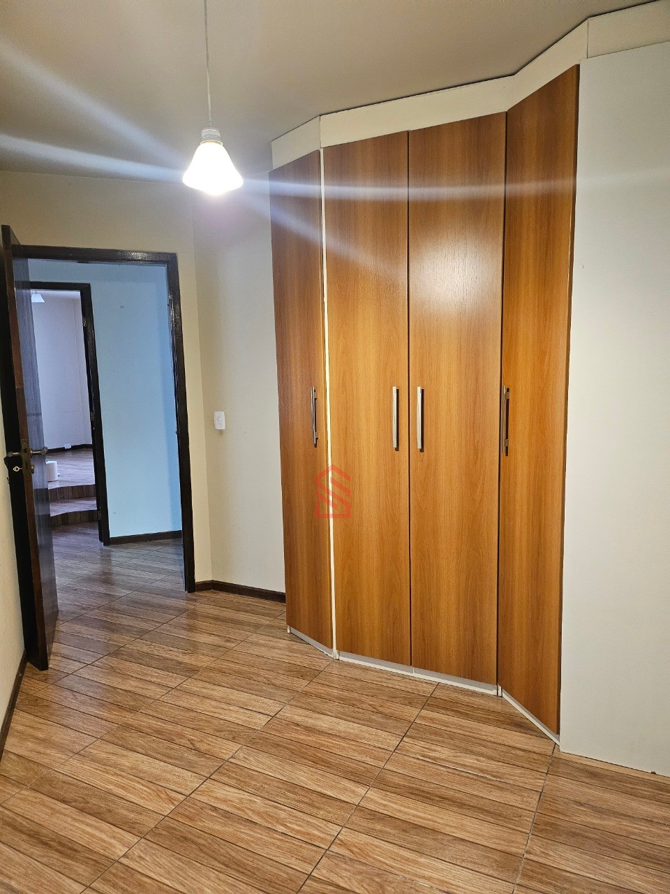 Casa à venda com 3 quartos, 173m² - Foto 9