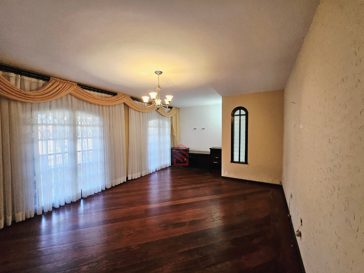 Casa à venda com 3 quartos, 173m² - Foto 4