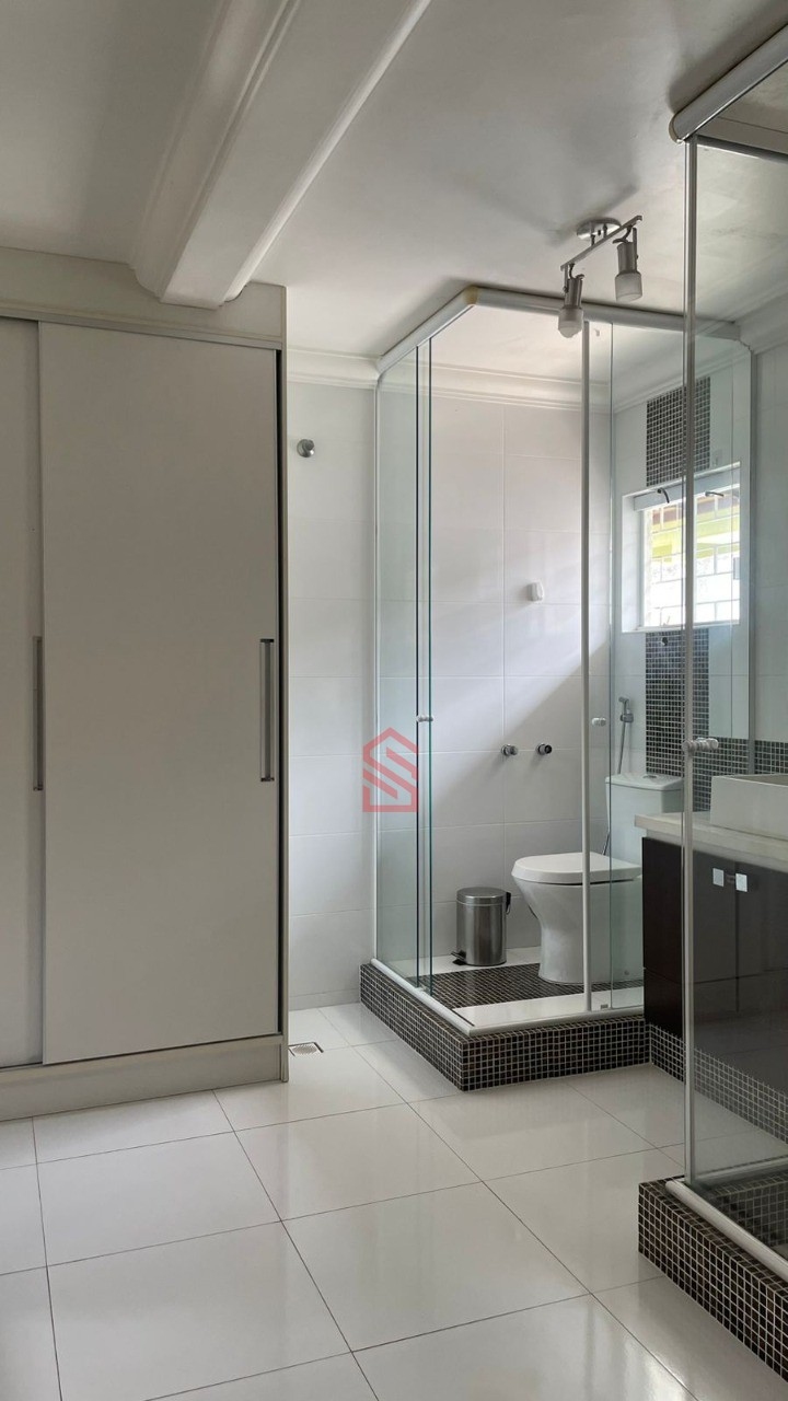 Casa, 4 quartos, 300 m² - Foto 16