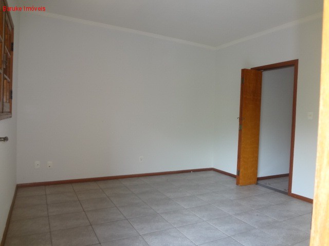 CASA em JARDIM UMUARAMA, INDAIATUBA - Belo sobrado com 3 dormitórios sendo 1 suíte. Aceita permuta em terreno. - Foto 12