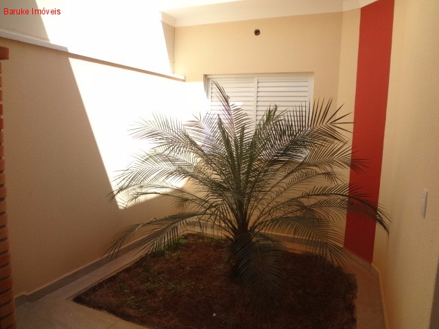 CASA DE CONDOMÍNIO em JARDIM MONTREAL RESIDENCE, INDAIATUBA - Belíssima casa térrea! Um projeto diferenciado com 3 dormitórios sendo 1 suíte com armário. - Foto 4