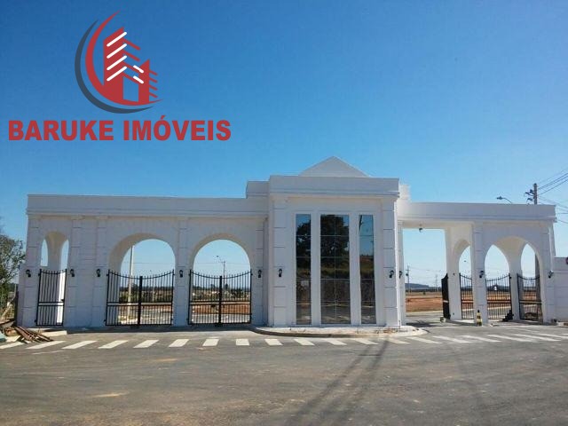 CASA DE CONDOMÍNIO em PARK REAL, INDAIATUBA - Ampla Sala de estar e sala de jantar com 19 m² e  pé direito com 4 metros de altura. - Foto 1