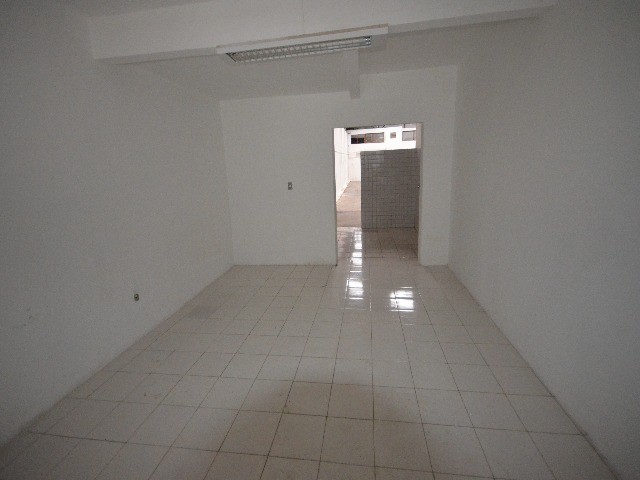 Depósito-Galpão, 1300 m² - Foto 13