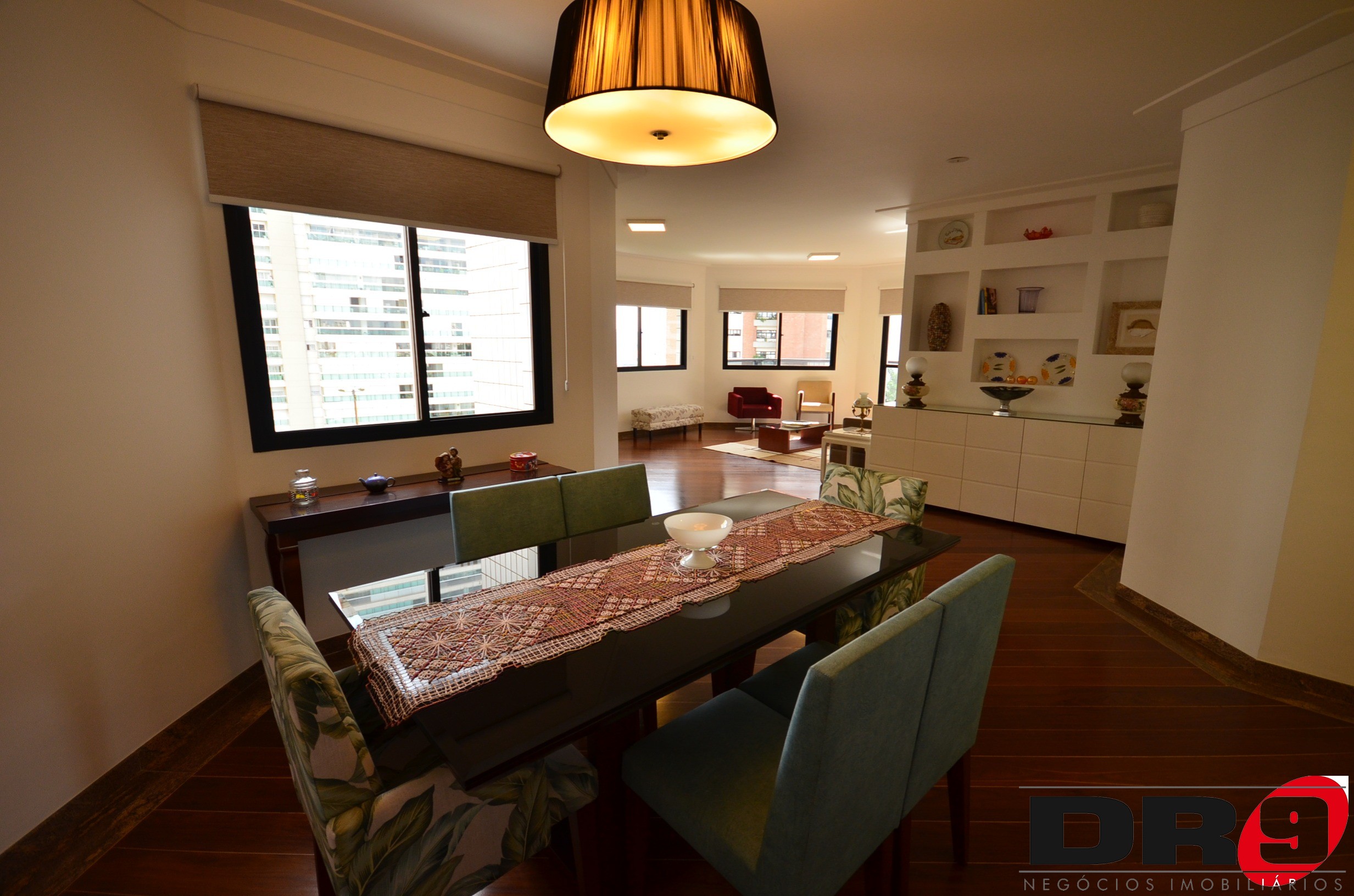 Apartamento, 4 quartos, 186 m² - Foto 1
