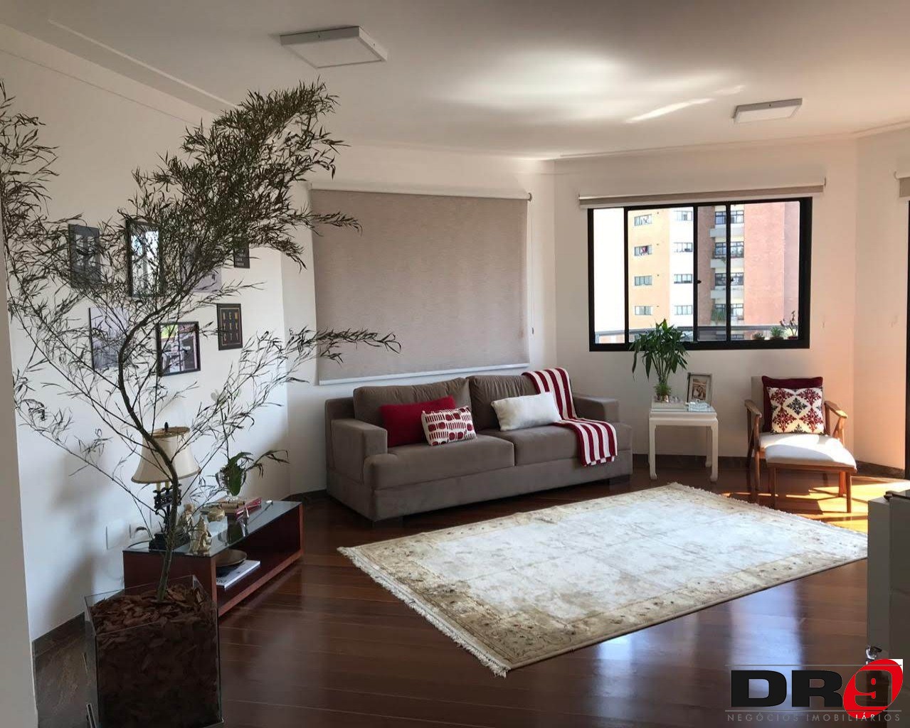 Apartamento, 4 quartos, 186 m² - Foto 1