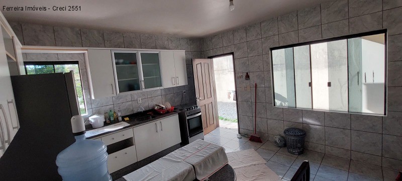 Casa à venda com 3 quartos, 140m² - Foto 3