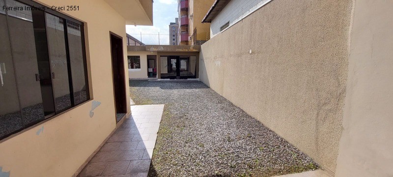 Casa à venda com 3 quartos, 140m² - Foto 13