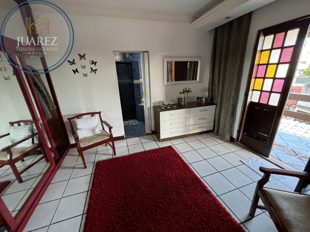 Casa - Caminho das árvores