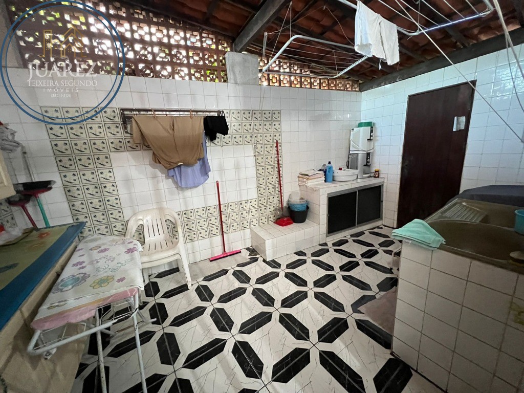 Casa - Caminho das árvores