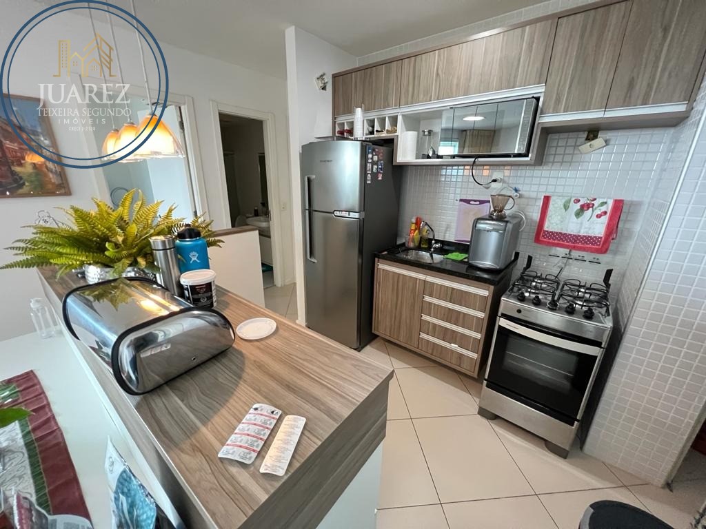 Apartamento - Caminho das árvores