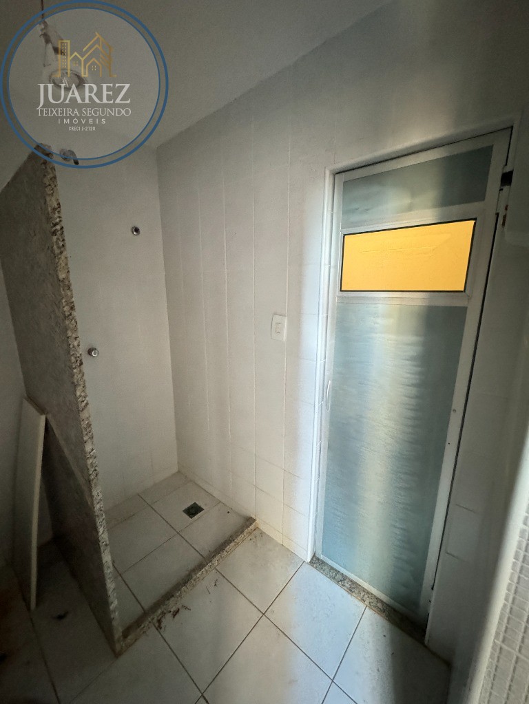 Apartamento - Itaigara