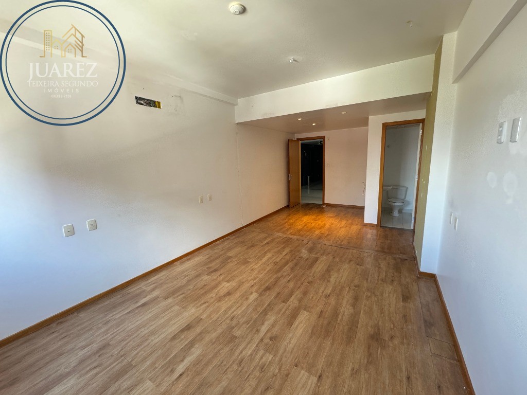 Apartamento - Caminho das árvores