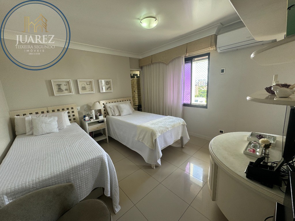 Apartamento - Caminho das árvores