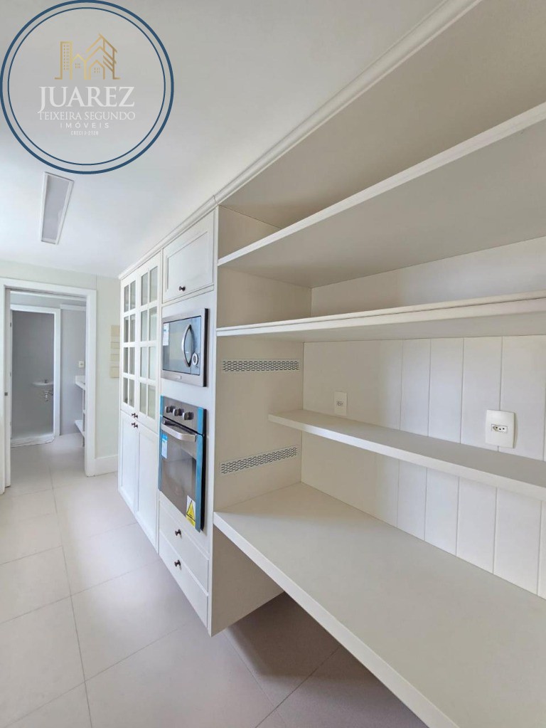 Apartamento - Caminho das árvores