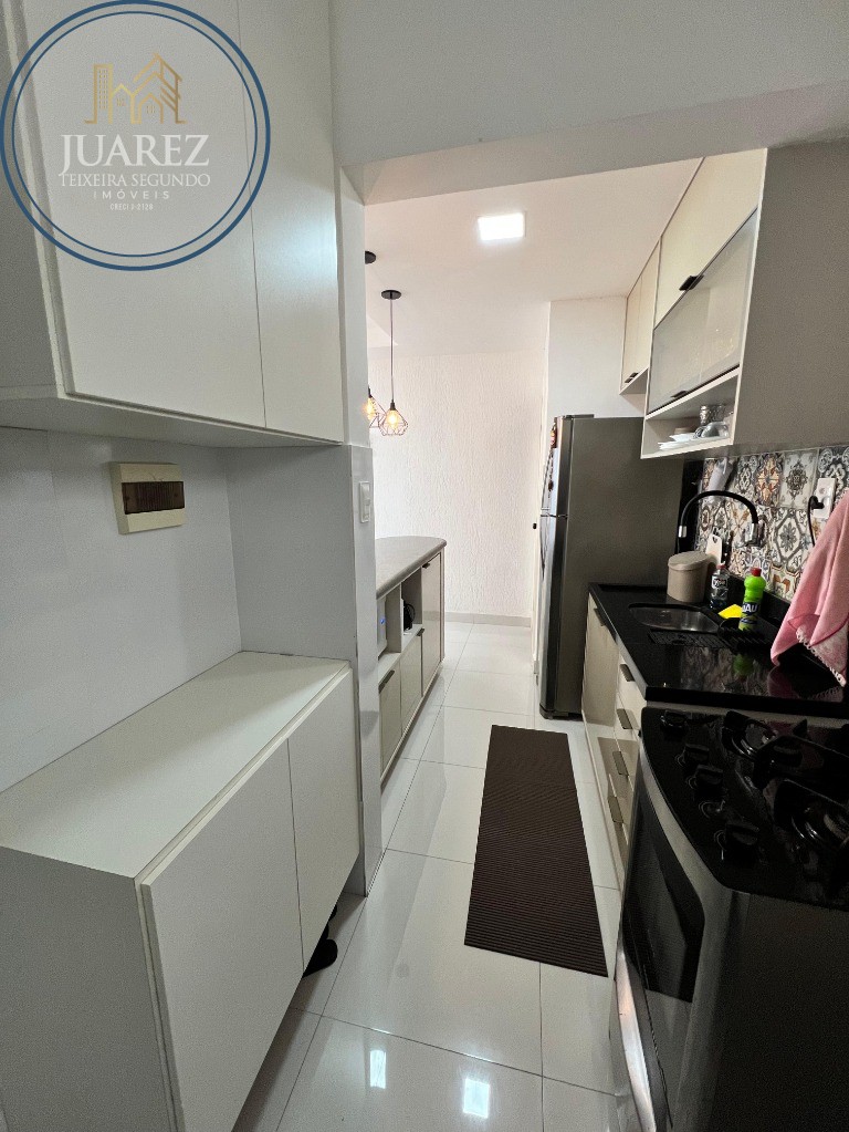 Apartamento - Caminho das árvores