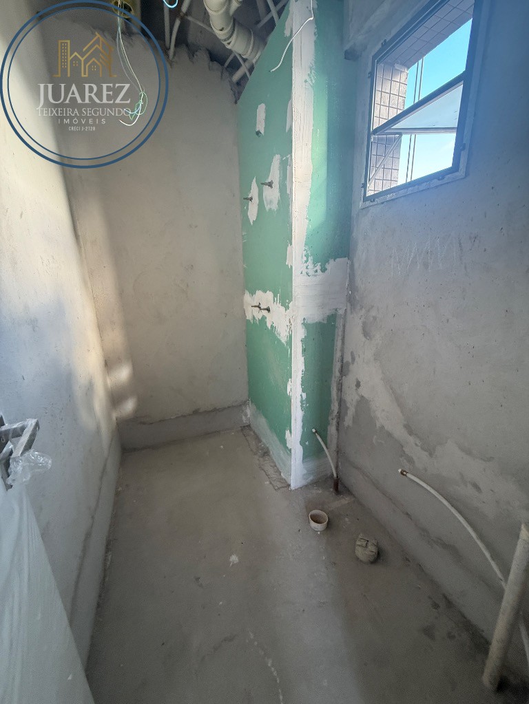 Apartamento - Caminho das árvores
