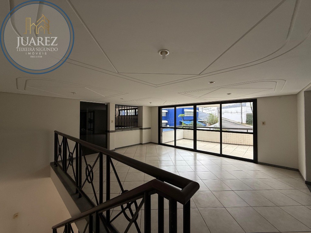 Apartamento - Caminho das árvores