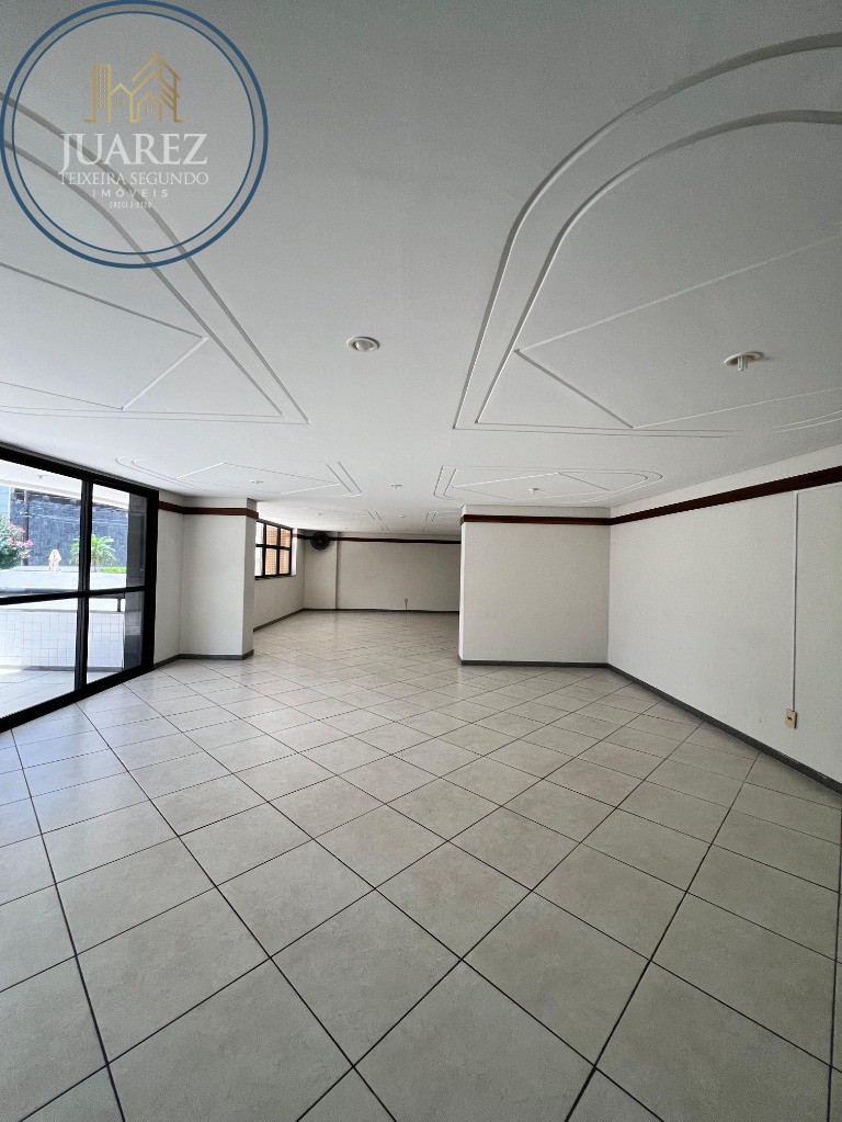 Apartamento - Caminho das árvores