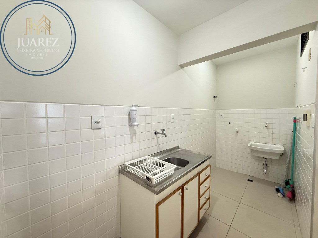 Apartamento - Caminho das árvores