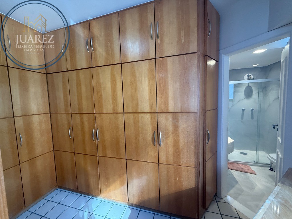 Apartamento - Caminho das árvores