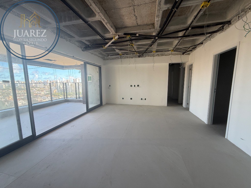 Apartamento - Caminho das árvores