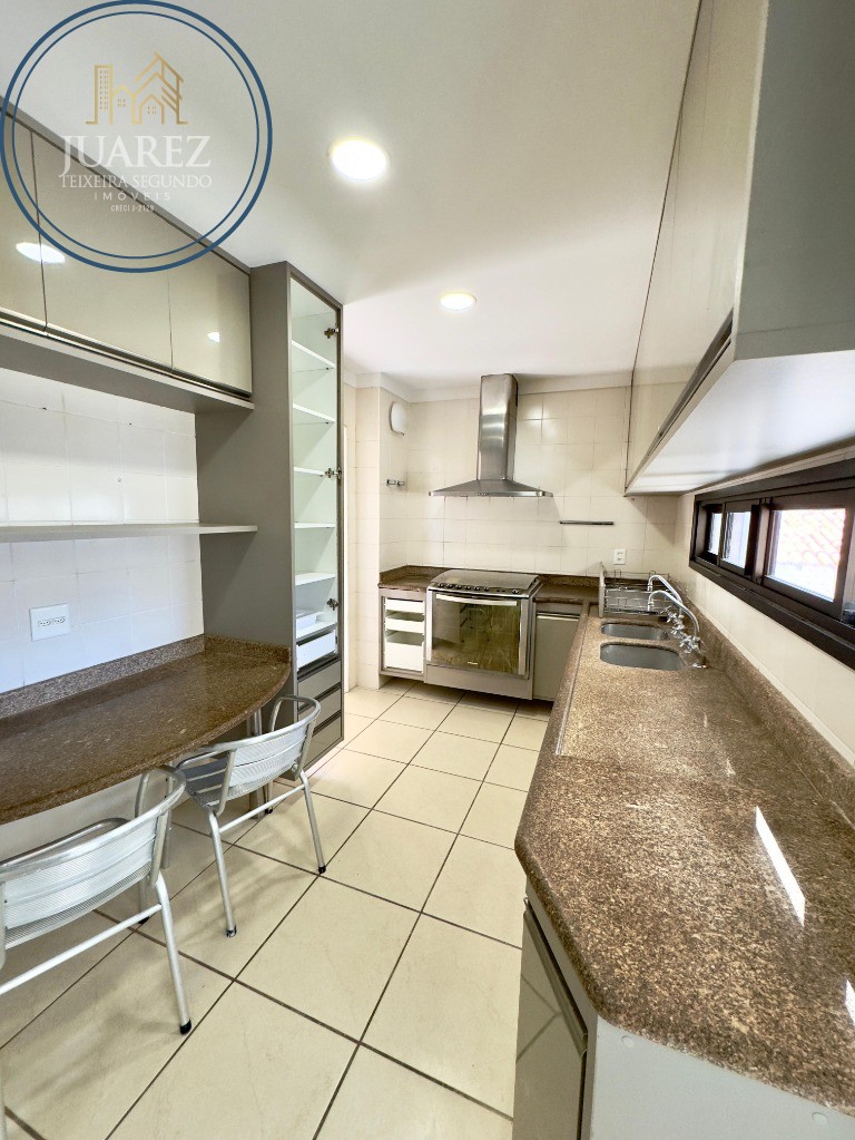 Apartamento - Caminho das árvores