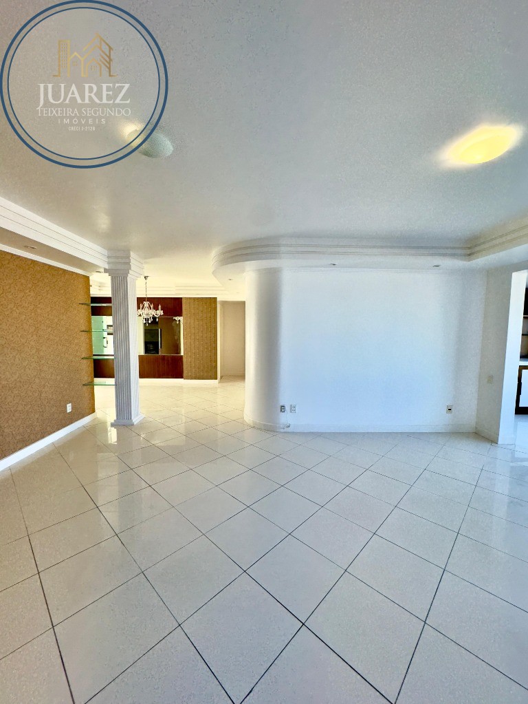 Apartamento - Caminho das árvores