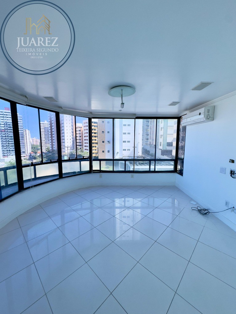 Apartamento - Caminho das árvores