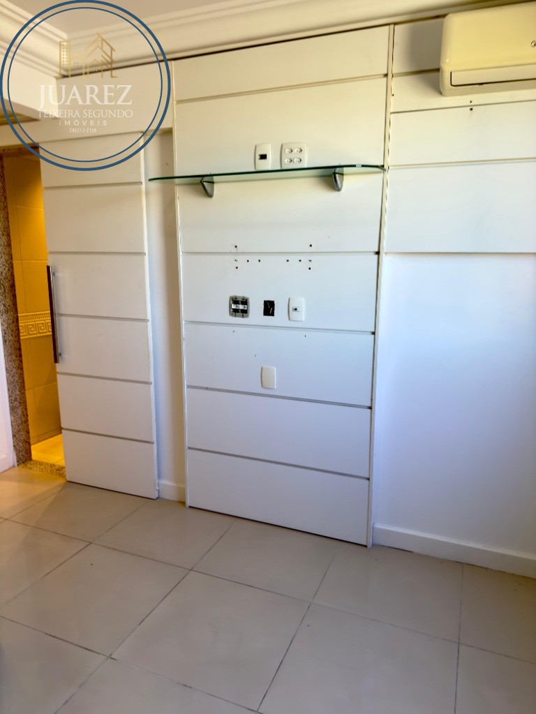 Apartamento - Caminho das árvores