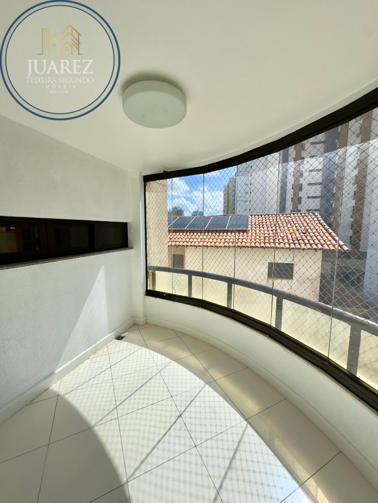 Apartamento - Caminho das árvores