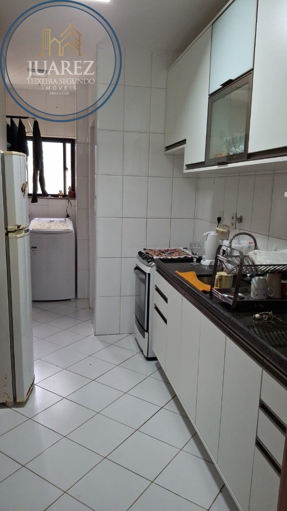 Apartamento - Costa azul