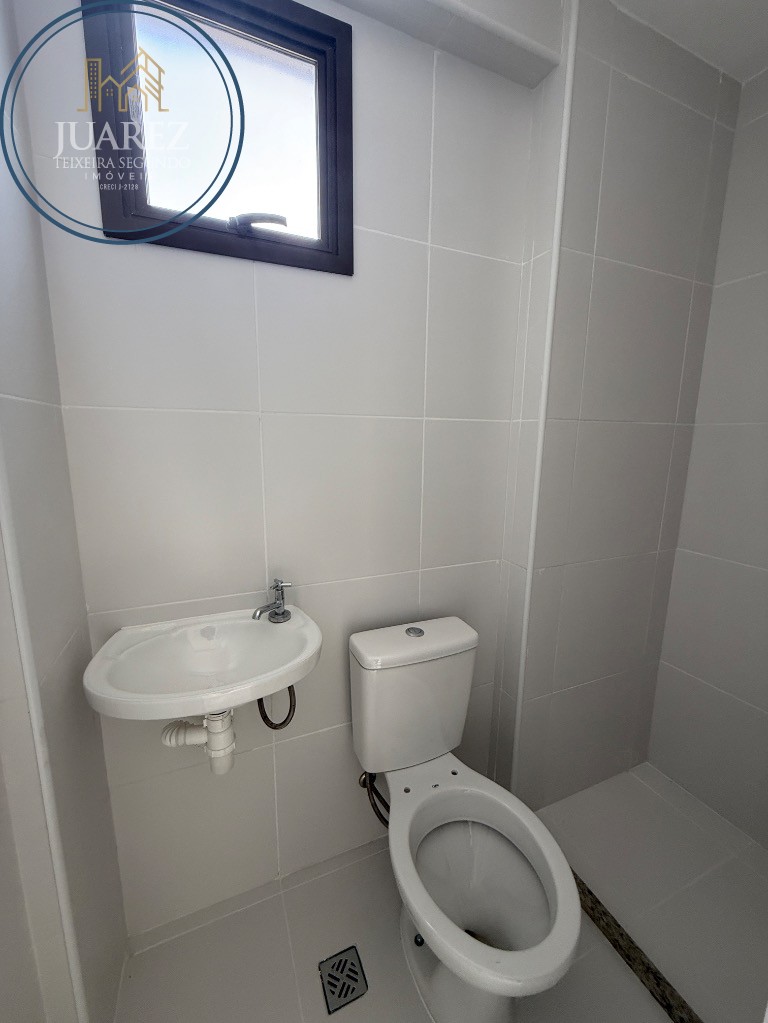 Apartamento - Caminho das árvores