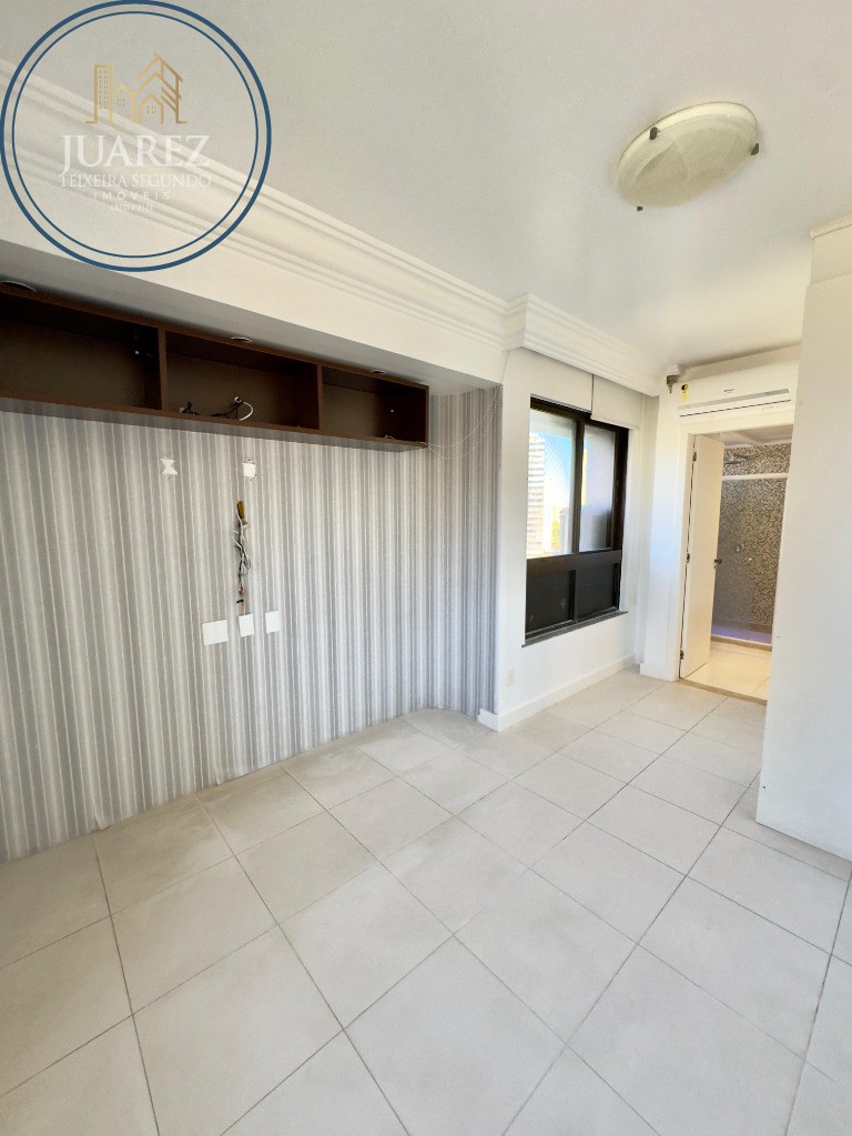 Apartamento - Caminho das árvores