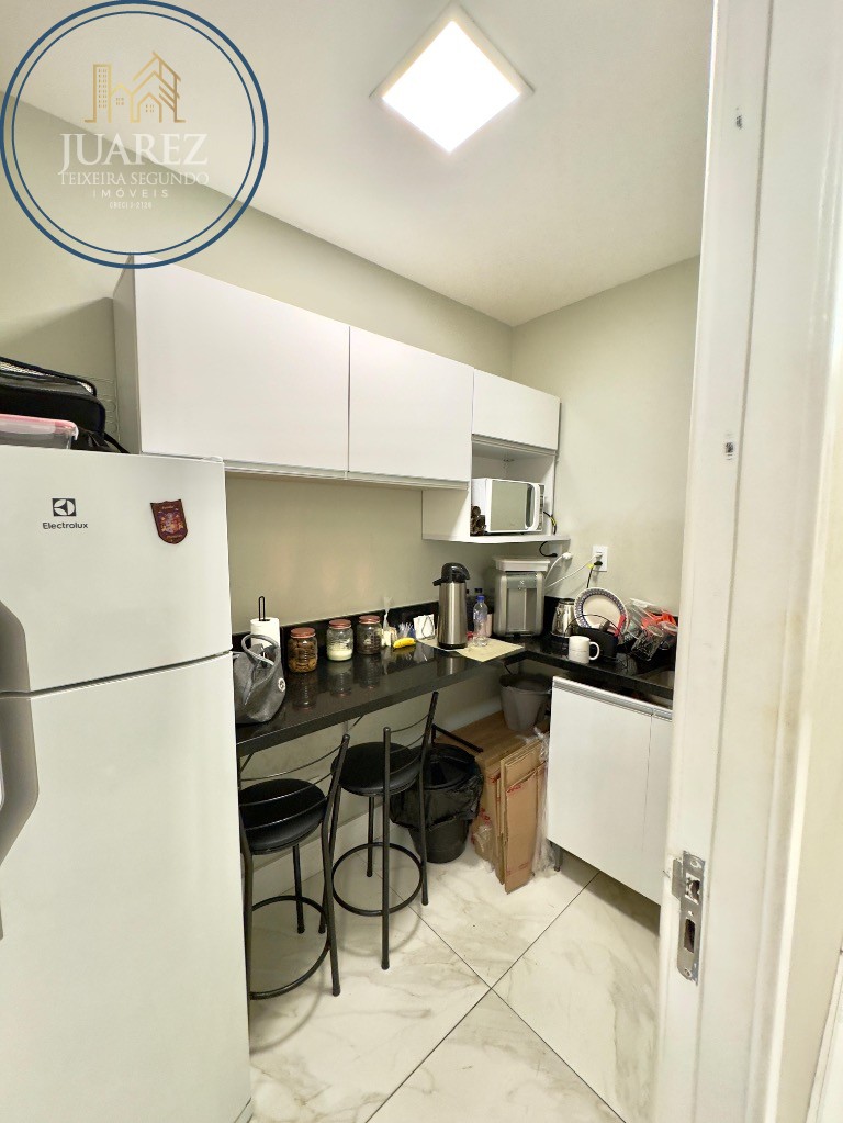 Apartamento - Caminho das árvores