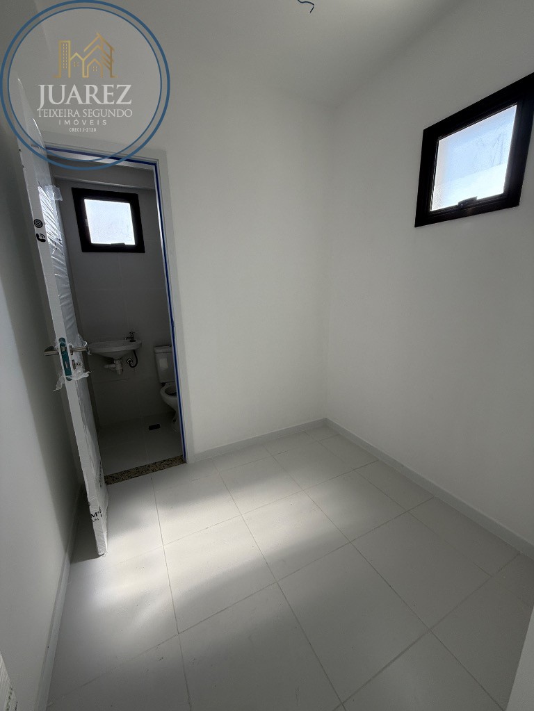 Apartamento - Caminho das árvores