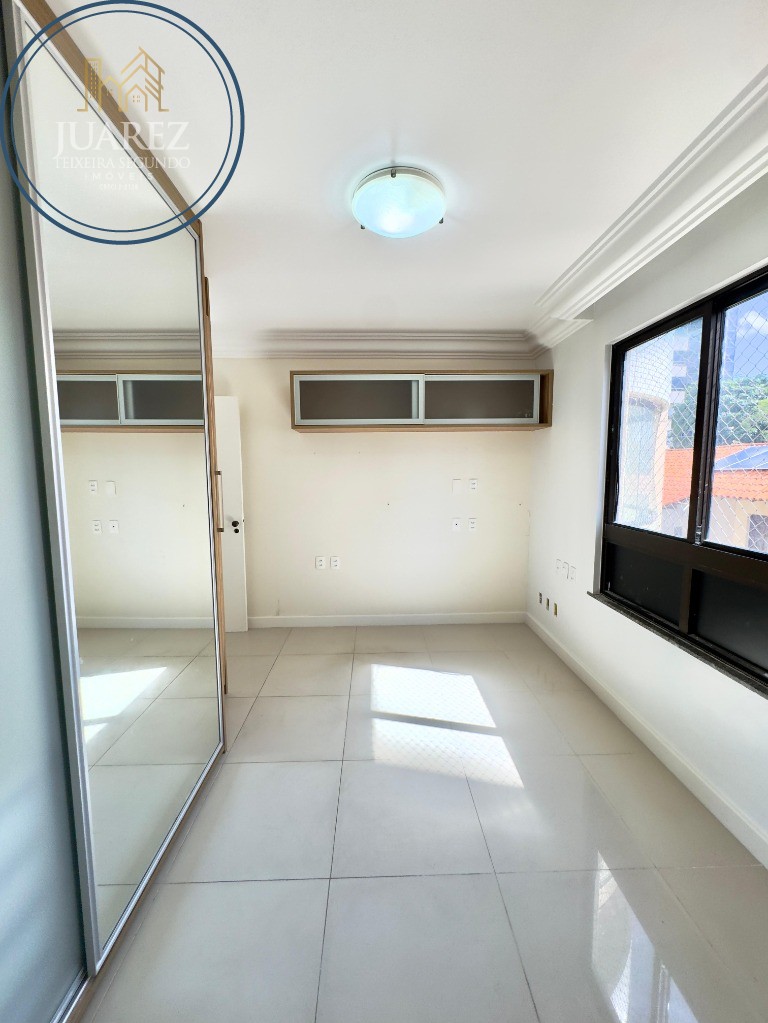 Apartamento - Caminho das árvores