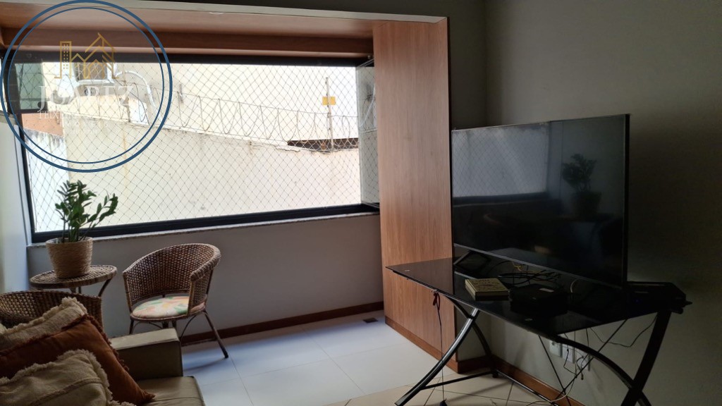 Apartamento - Costa azul