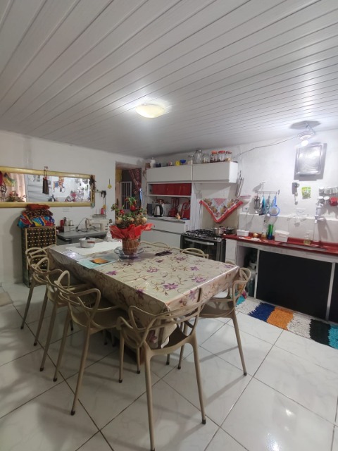 Casa, 6 quartos, 120 m² - Foto 7