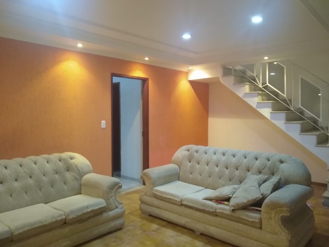 Casa, 3 quartos, 108 m² - Foto 1