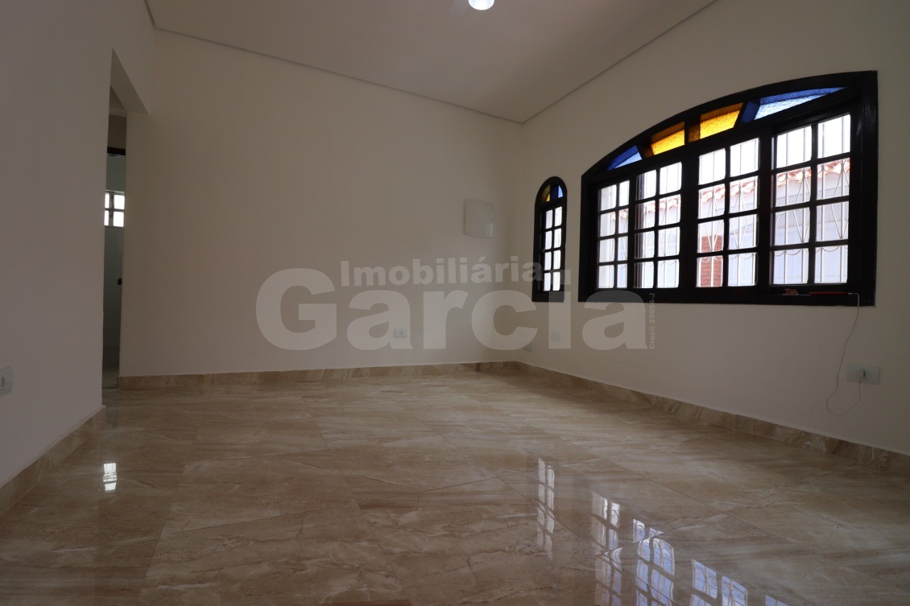 Foto 4 - Casa com 3 dormitórios e piscina em Peruíbe