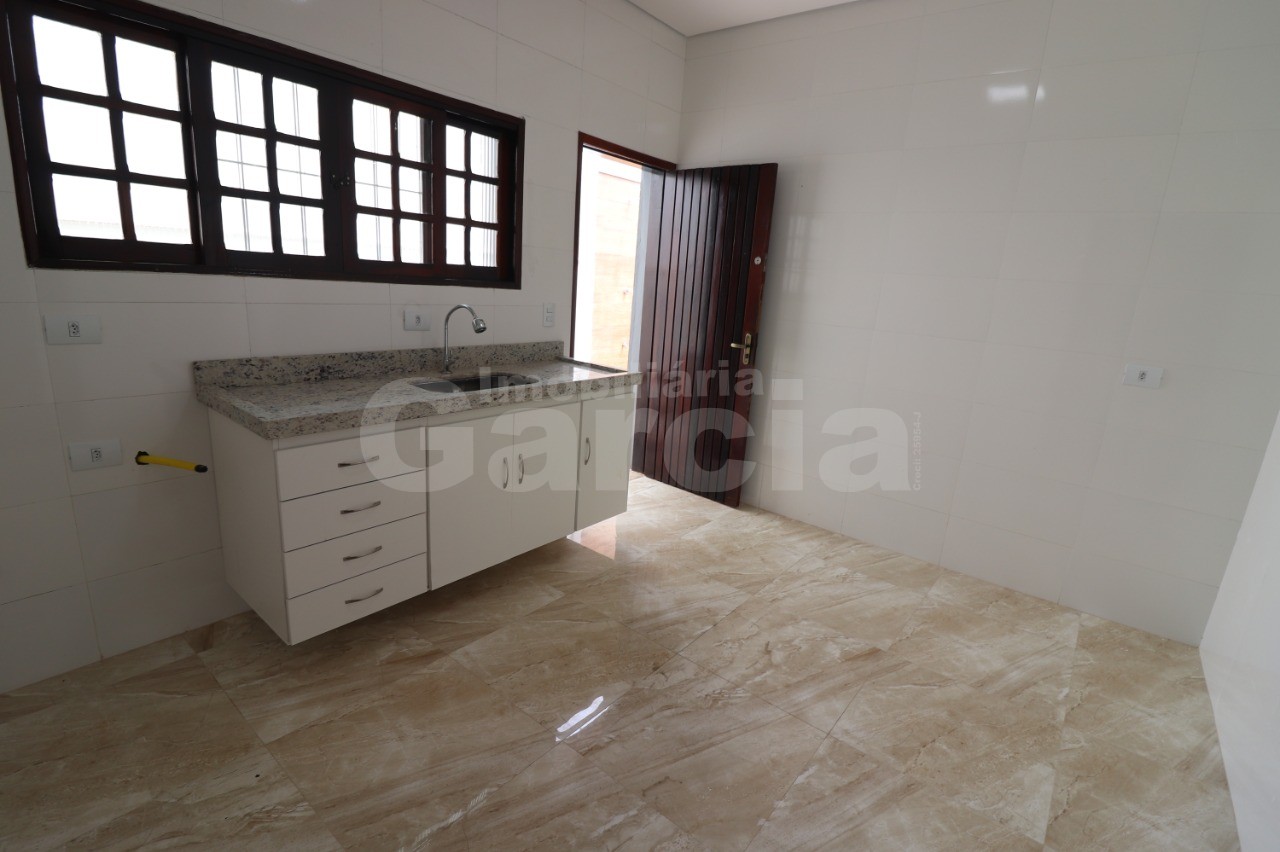 Foto 6 - Casa com 3 dormitórios e piscina em Peruíbe